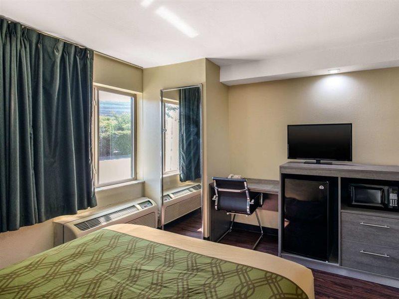 Quality Inn & Suites Richardson-Dallas المظهر الخارجي الصورة