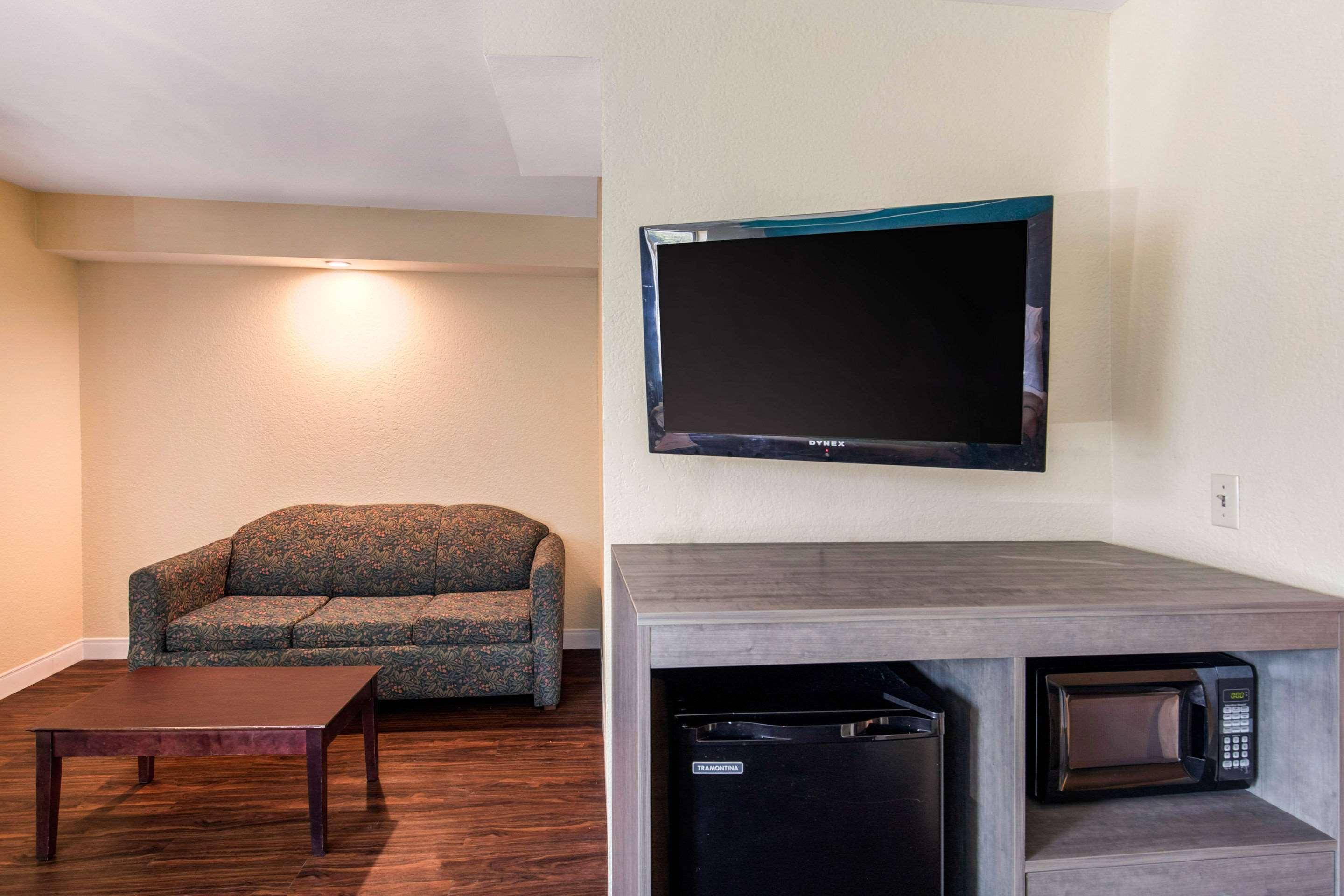 Quality Inn & Suites Richardson-Dallas المظهر الخارجي الصورة