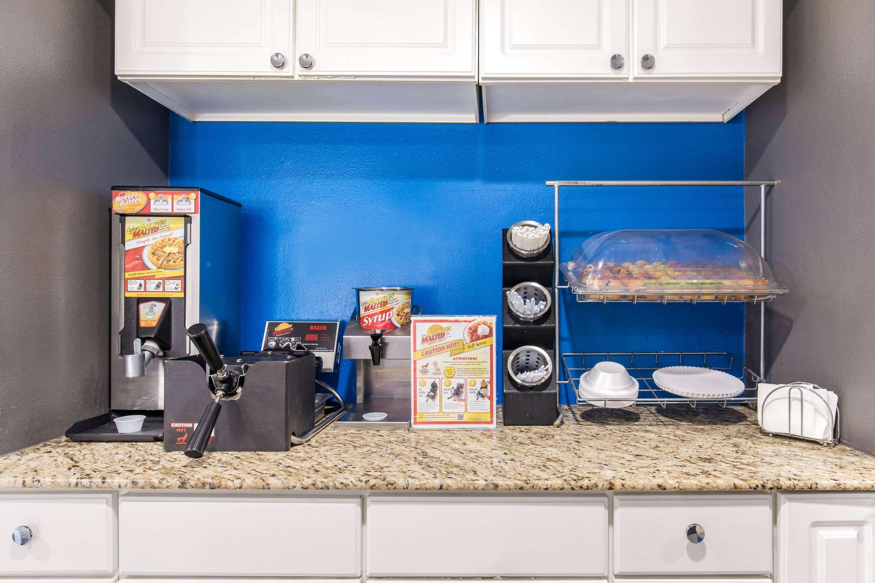 Quality Inn & Suites Richardson-Dallas المظهر الخارجي الصورة